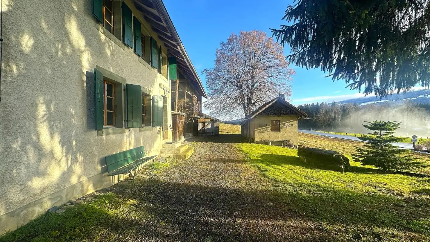 Farm for sale - Route Du Juge 13, 1613 Maracon - Photo 2