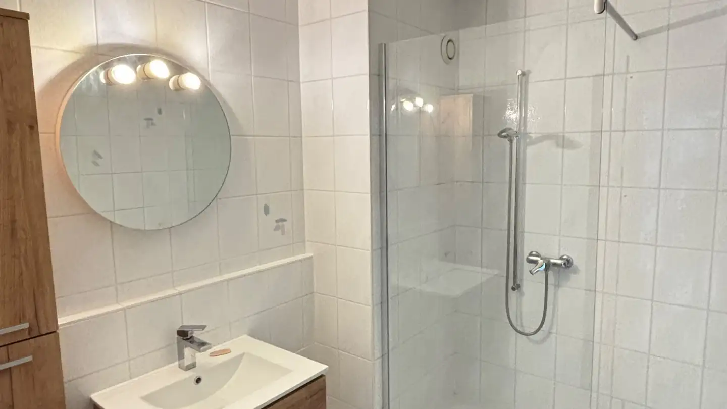 Apartment for rent - Place Du Village, 1872 Troistorrents - Photo 2