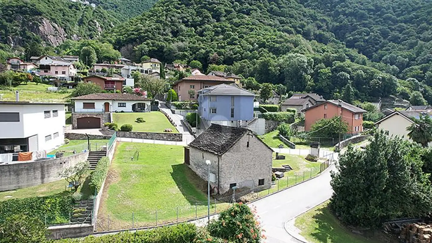 Einfamilienhaus kaufen - 6702 Claro - Foto 2