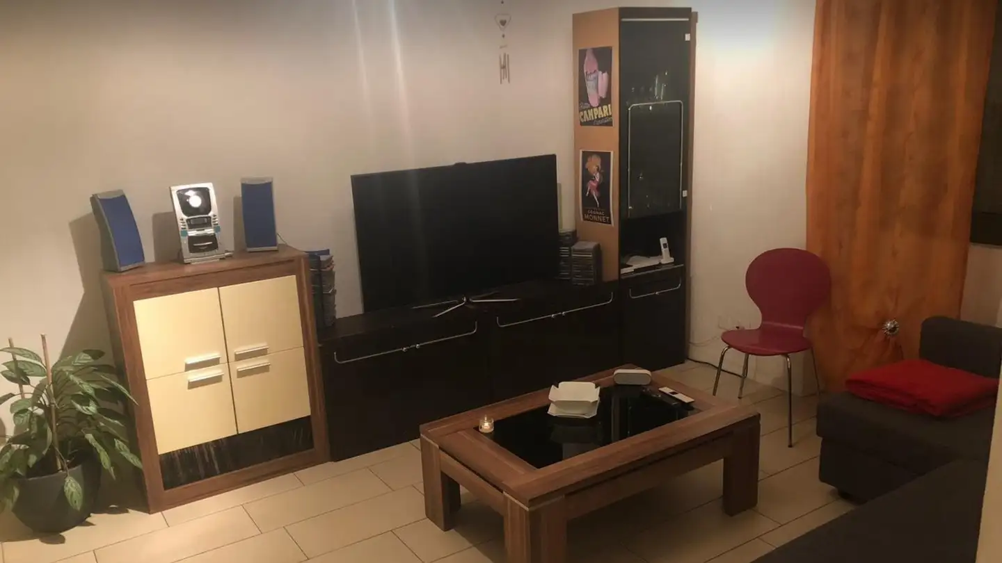 Appartement à louer - Via Cappellino Sora 8, 6855 Stabio