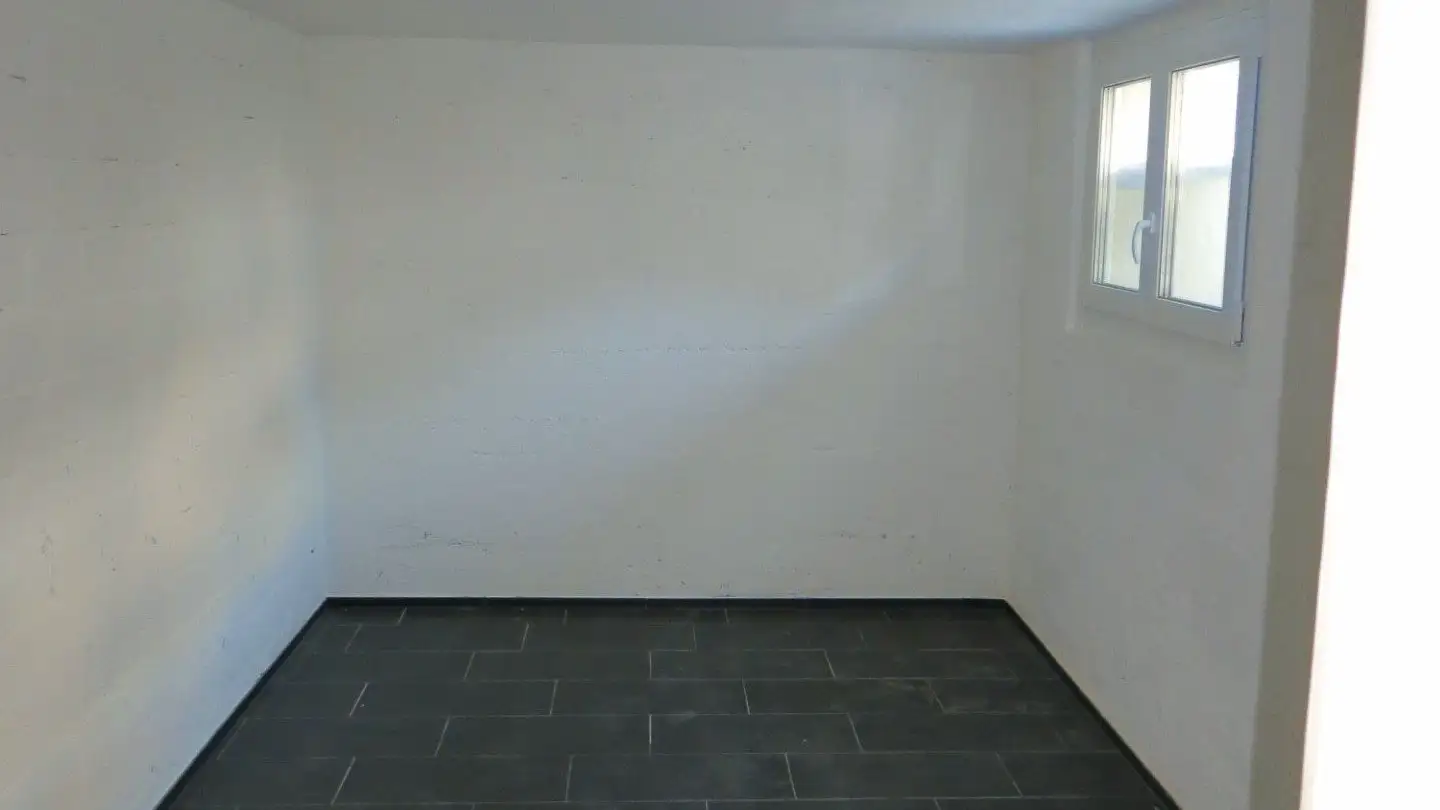 Spazio di archiviazione in affitto - Im Lörler 7, 8902 Urdorf