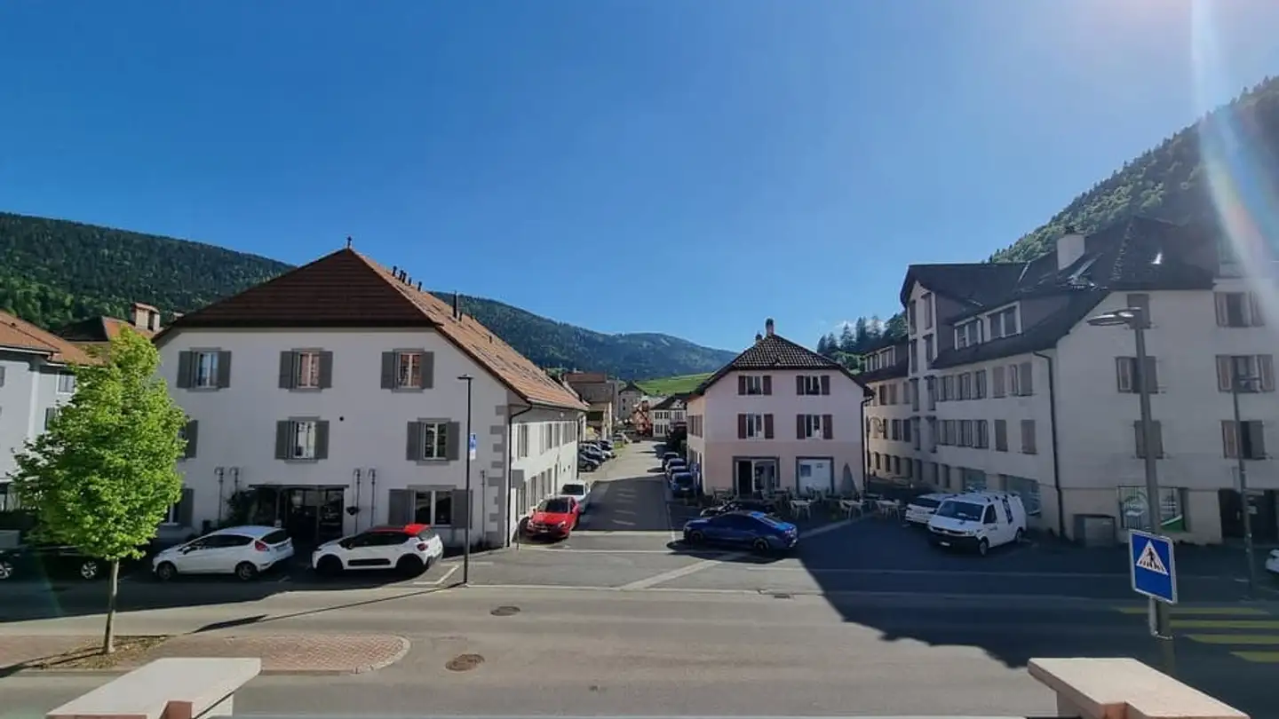 Wohnung mieten - Rue de la Place-d'Armes 8, 2114 Fleurier - Foto 4
