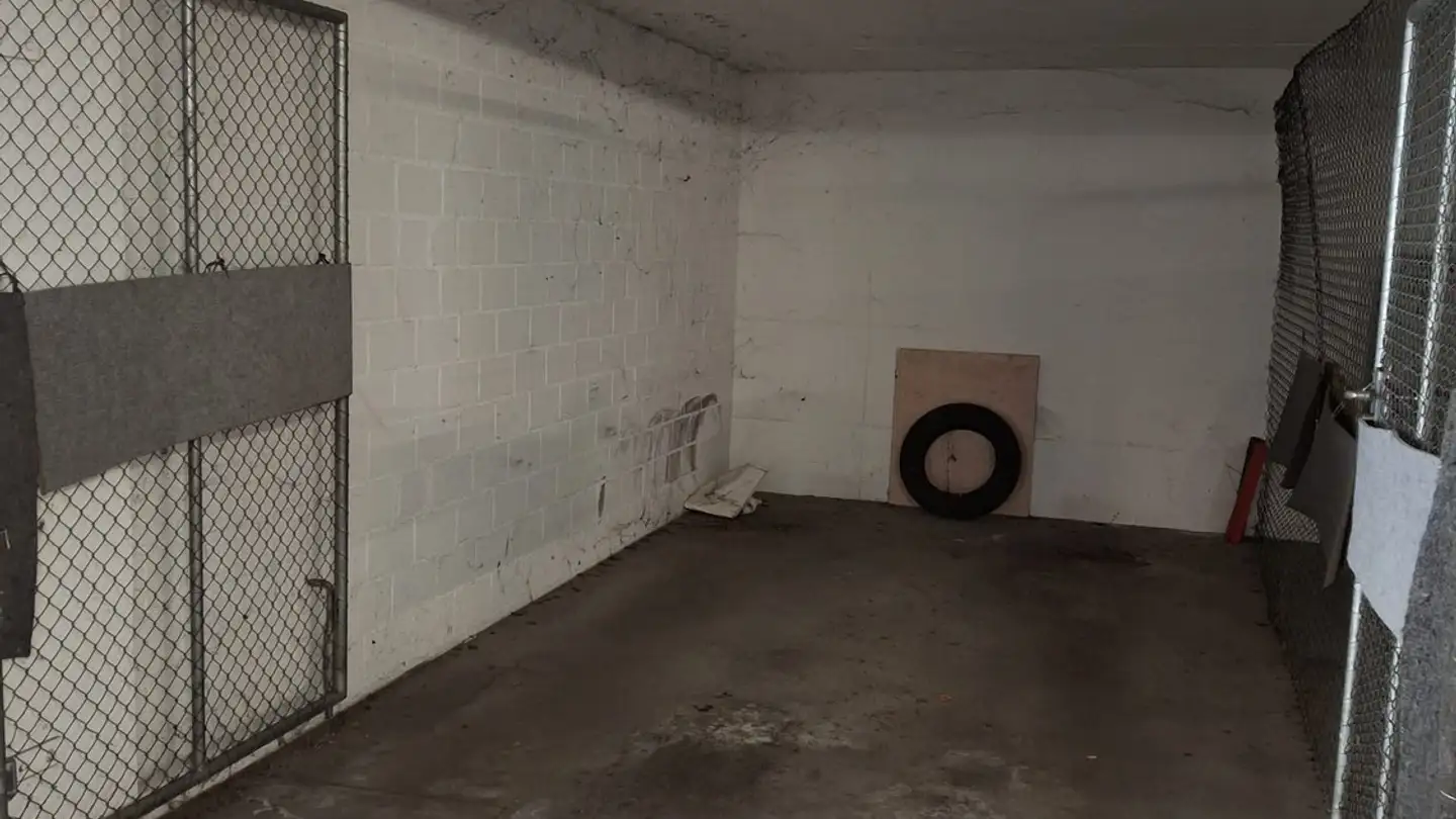 Garage individuel à louer - Rebackerweg 12, 8305 Dietlikon