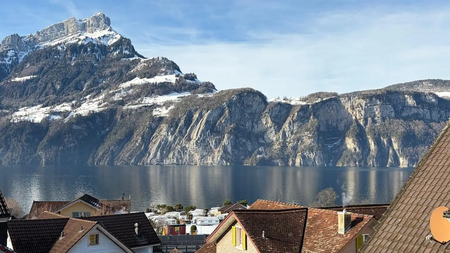 Appartamento in affitto - Bahnhofstrasse 1, 6452 Sisikon