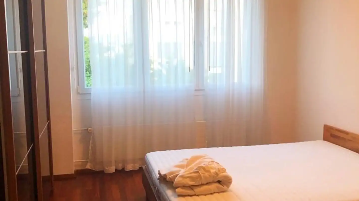 Wohnung mieten - Wiesengrundstrasse 4, 8942 Oberrieden - Foto 2