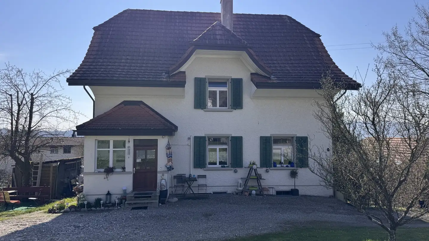 Single house for rent - Wartenfelsstrasse 14, 4654 Lostorf