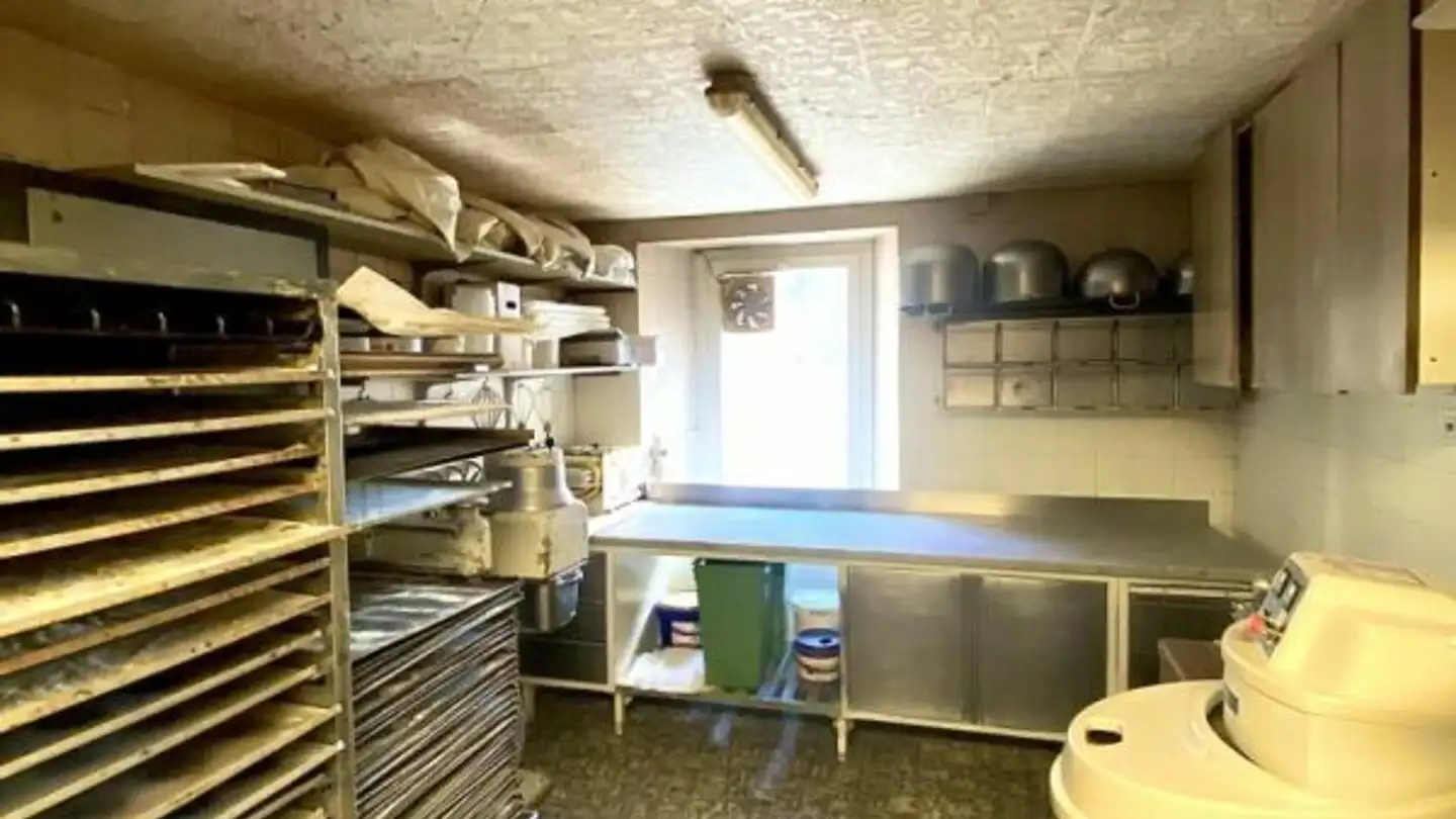 Grand magasin à vendre - Chemin De La Place, 1996 Basse-Nendaz - Photo 2