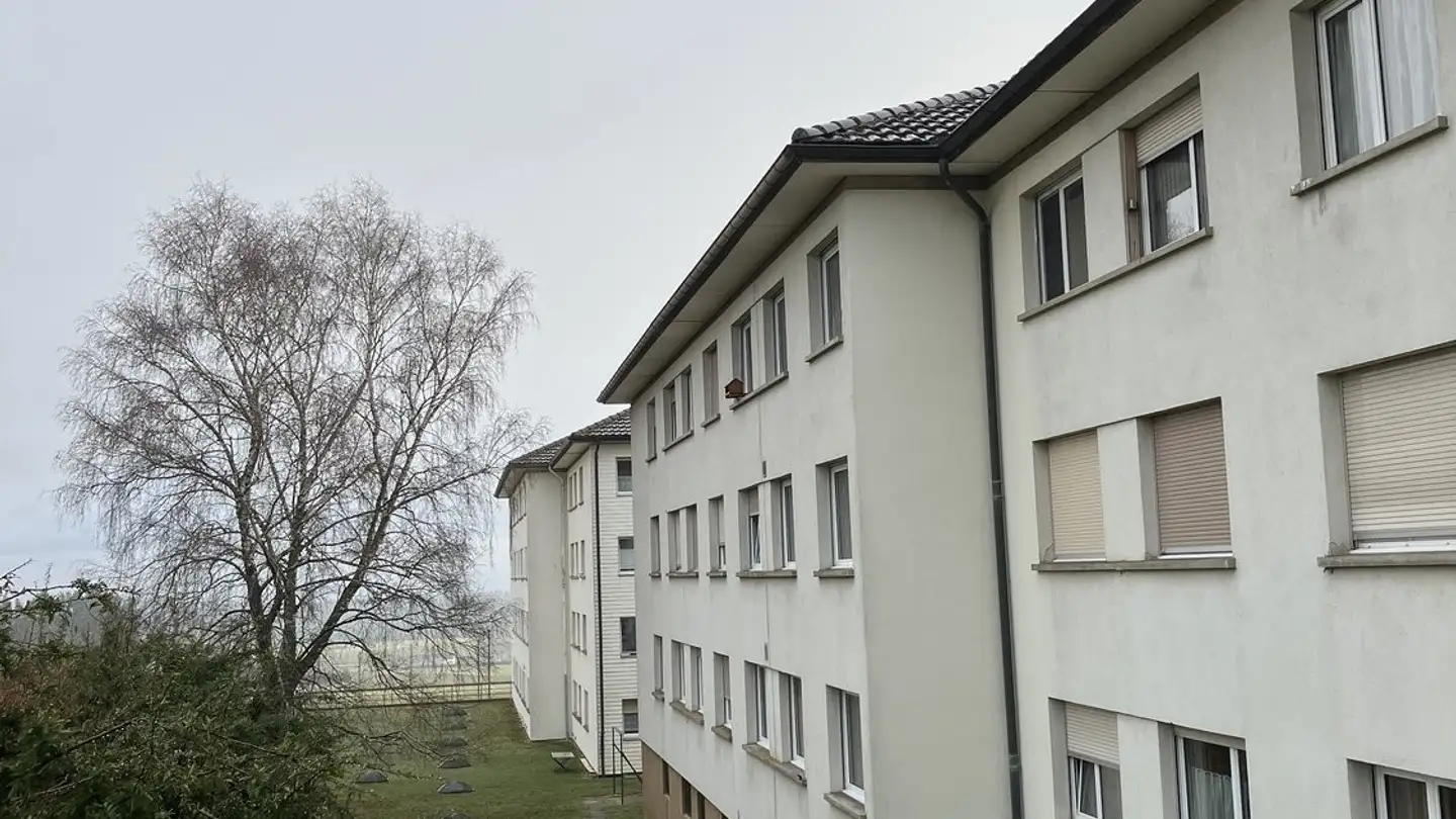 Parkplatz im Freien mieten - Rue Des Pâques 2, 2206 Les Geneveys-sur-Coffrane - Foto 3