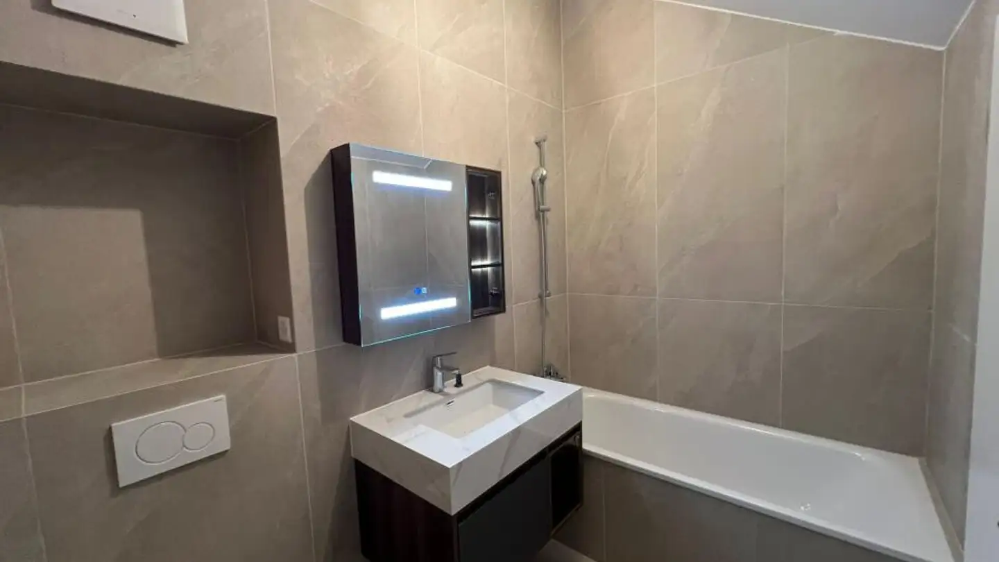 Apartment for sale - 1426 Concise - Photo 4