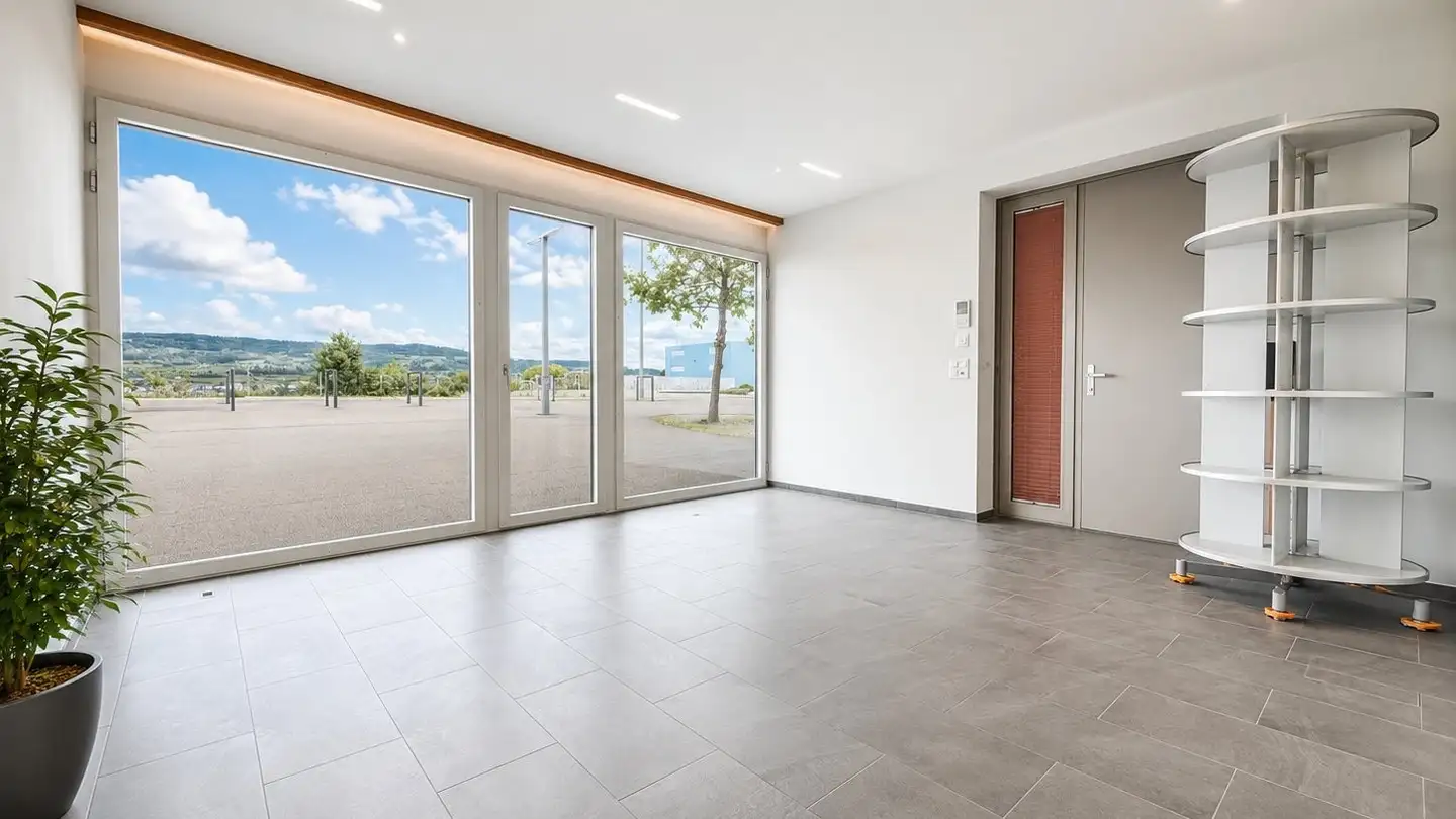 Commerciale in affitto - Seestrasse 250, 8810 Horgen