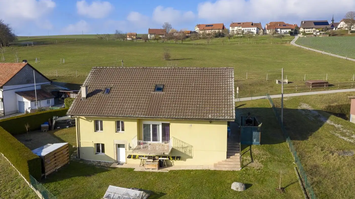 Villa kaufen - Le Pontet 2, 1537 Champtauroz