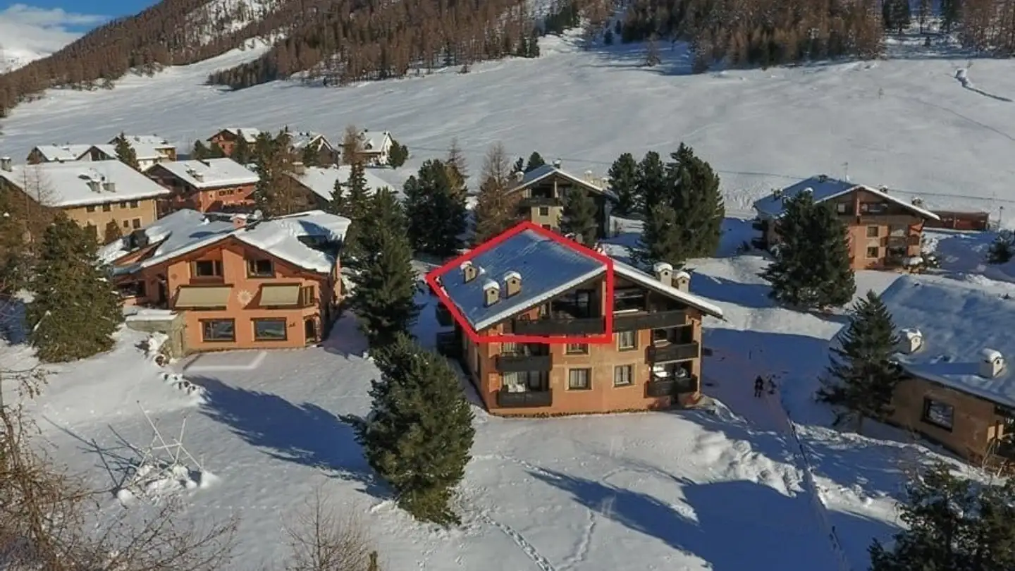 Dachgeschosswohnung mieten - Via D'arövens 19, 7504 Pontresina