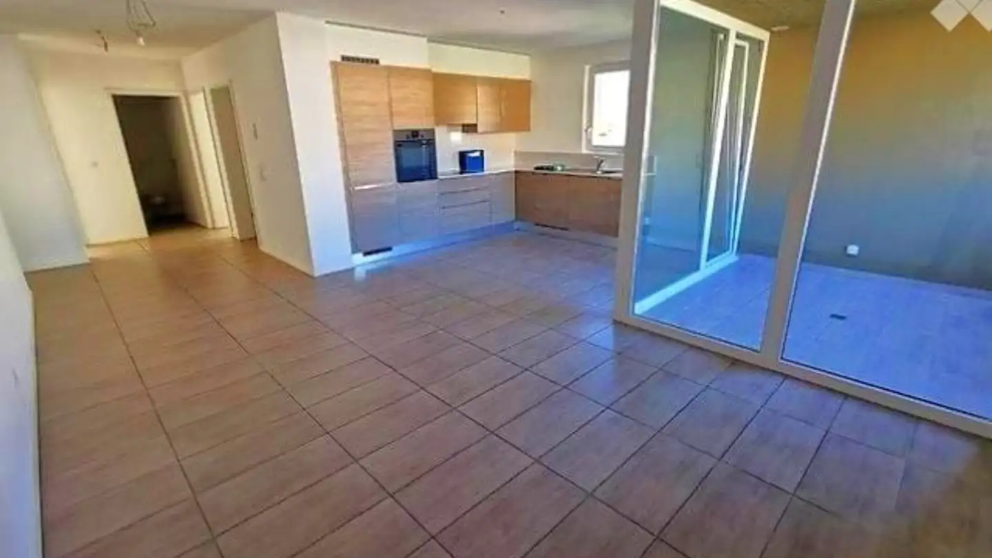 Appartement à louer - Via Monda 11, 6592 S. Antonino