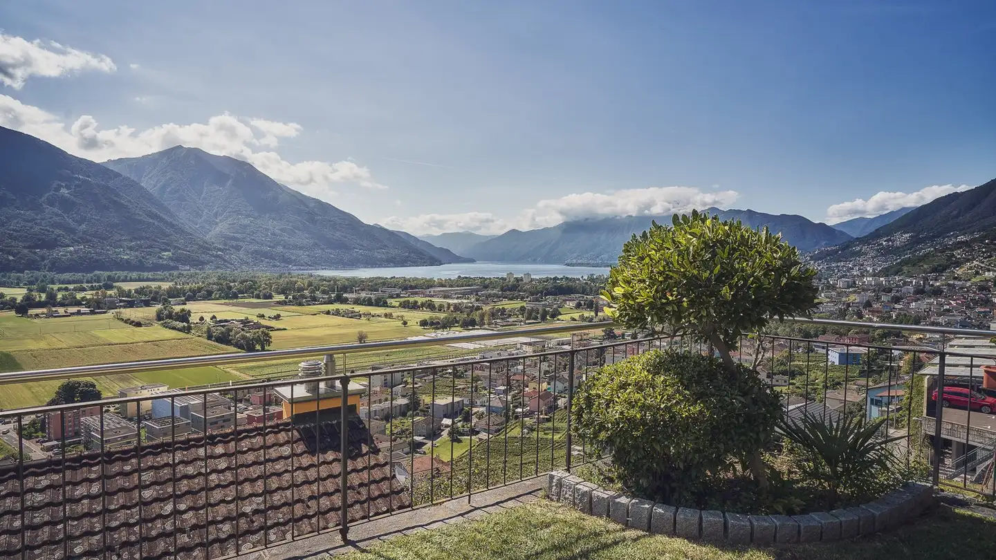 Maison jumelle à vendre - Vicolo Sasso Fenduto, 6596 Gordola - Photo 2