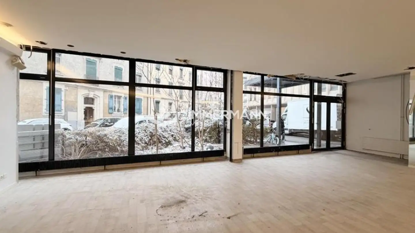 Shop for rent - Rue De La Ferme, 1205 Genève - Photo 3