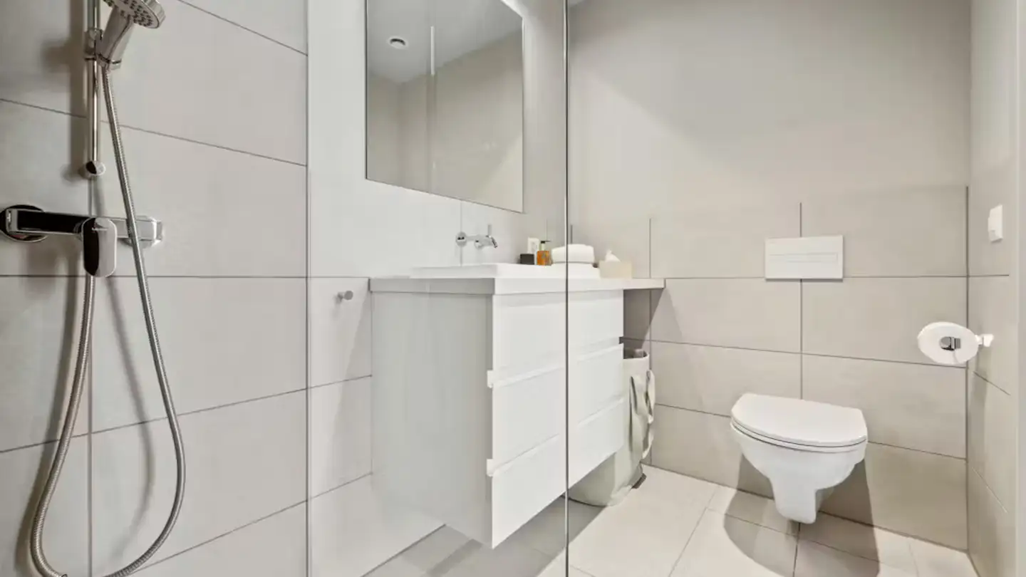 Apartment for rent - Lorzenparkstrasse, 6330 Cham - Photo 3