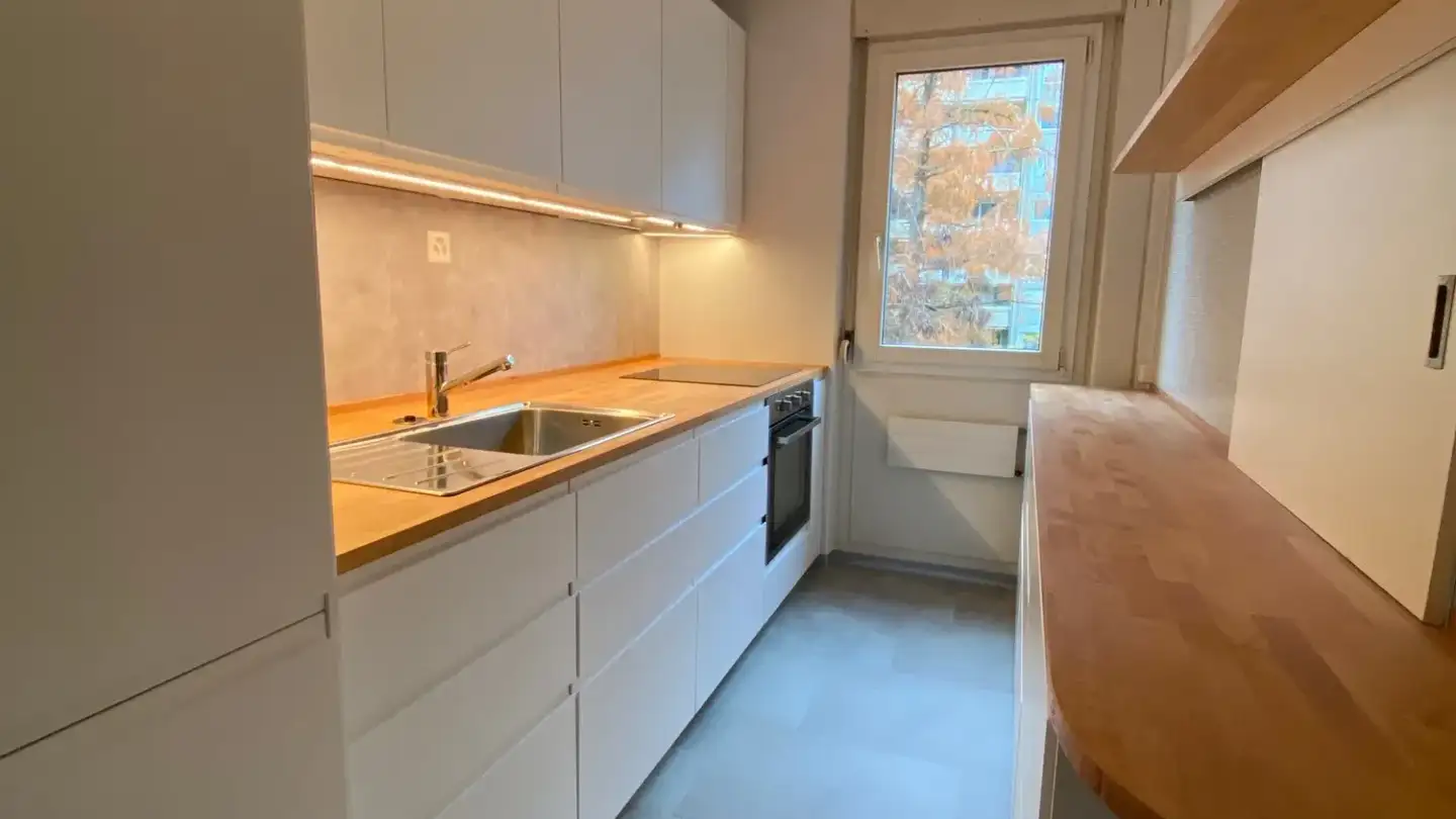 Wohnung mieten - Im Sträler 30, 8047 Zürich