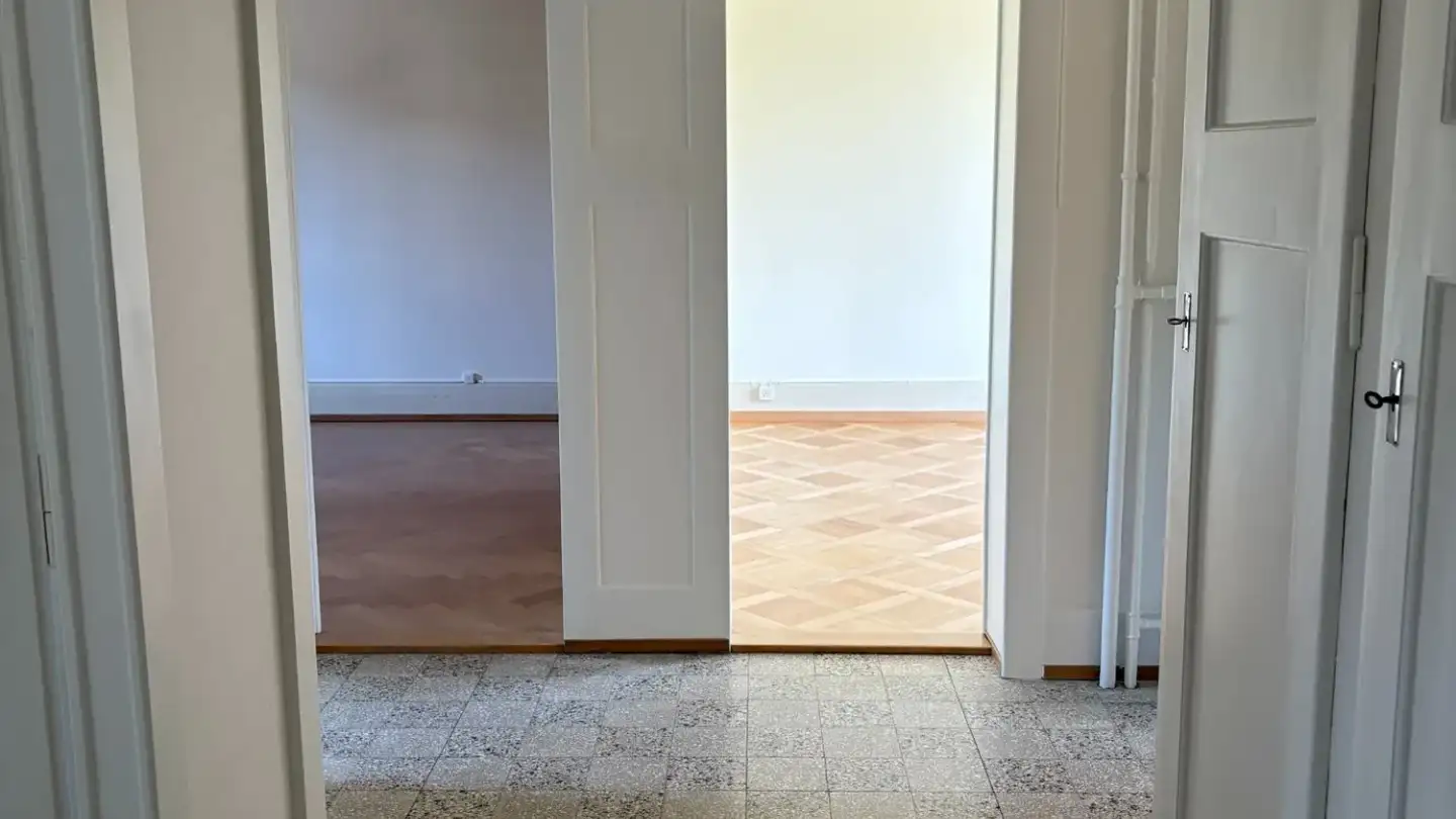 Appartement à louer - Rue Des Poudrières, 2000 Neuchâtel