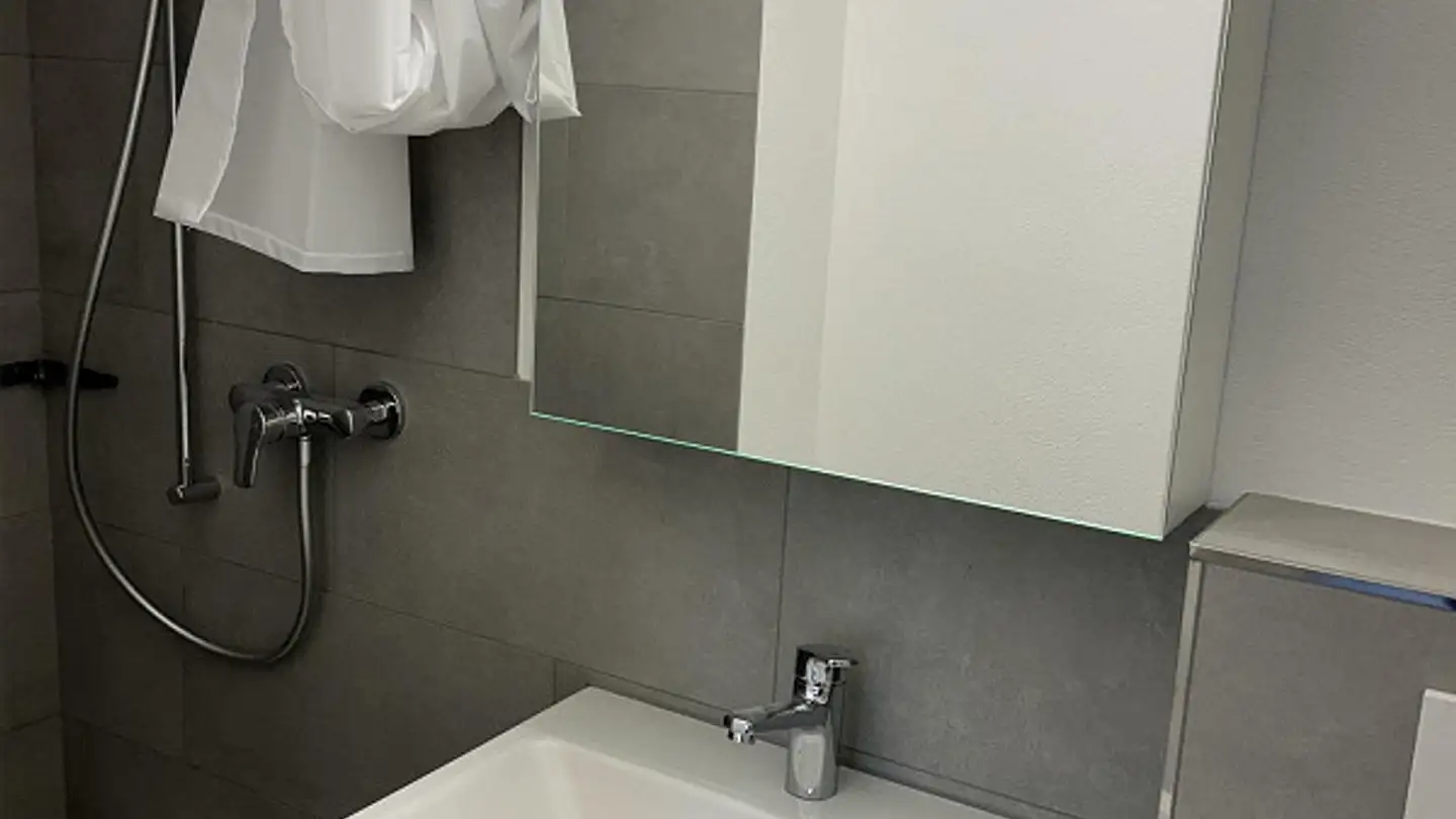 Appartement à louer - Kantonsstrasse 7, 7205 Zizers - Photo 3