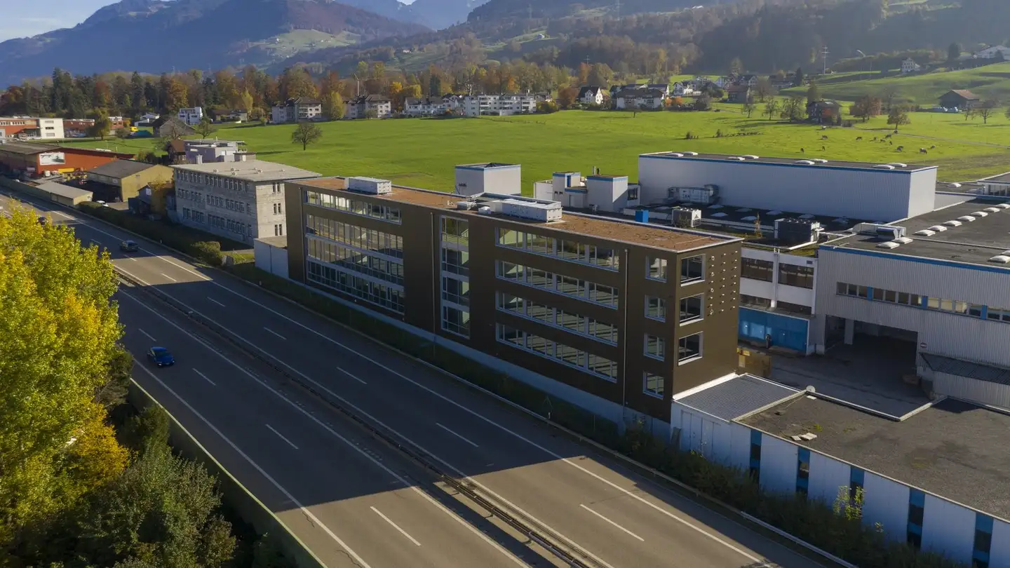 Spazio ufficio in affitto - Breitenstrasse 19, 8852 Altendorf - Photo 3