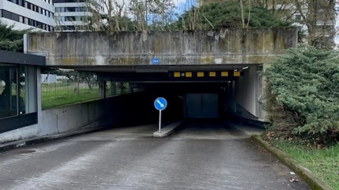 Parcheggio sotterraneo in affitto - Schorenweg 36, 4058 Basel - Foto 3