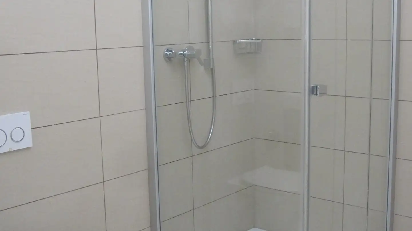 Appartamento in affitto - Zürcherstrasse 19, 8104 Weiningen ZH - Photo 2