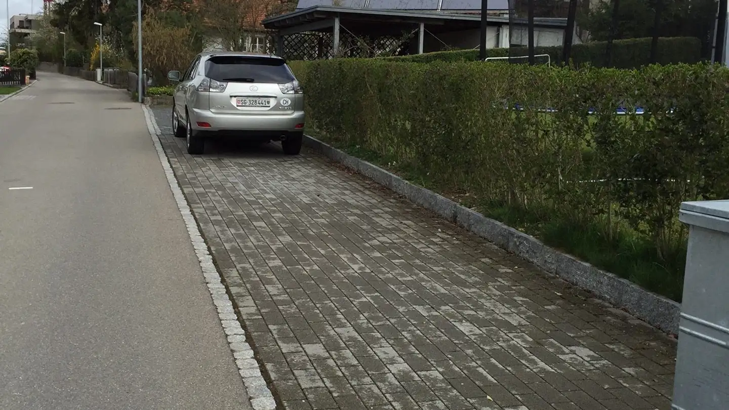 Outdoor parking space for rent - Rebbergstrasse 7, 9500 Wil SG