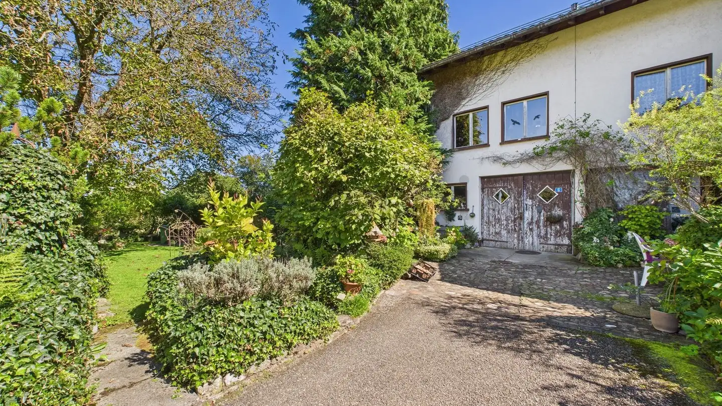 Row house for sale - 8618 Oetwil am See