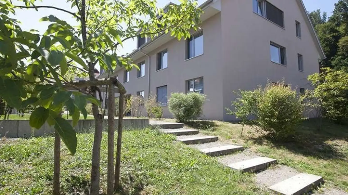 Parkplatz im Freien mieten - Gässli 18a, 5603 Staufen