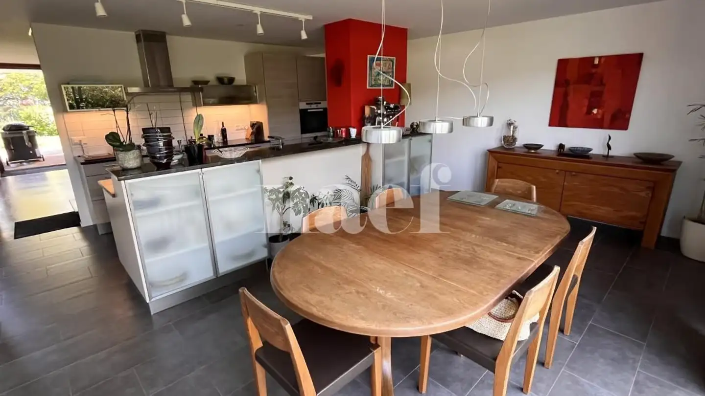 Apartment for rent - 1195 Bursinel - Photo 2