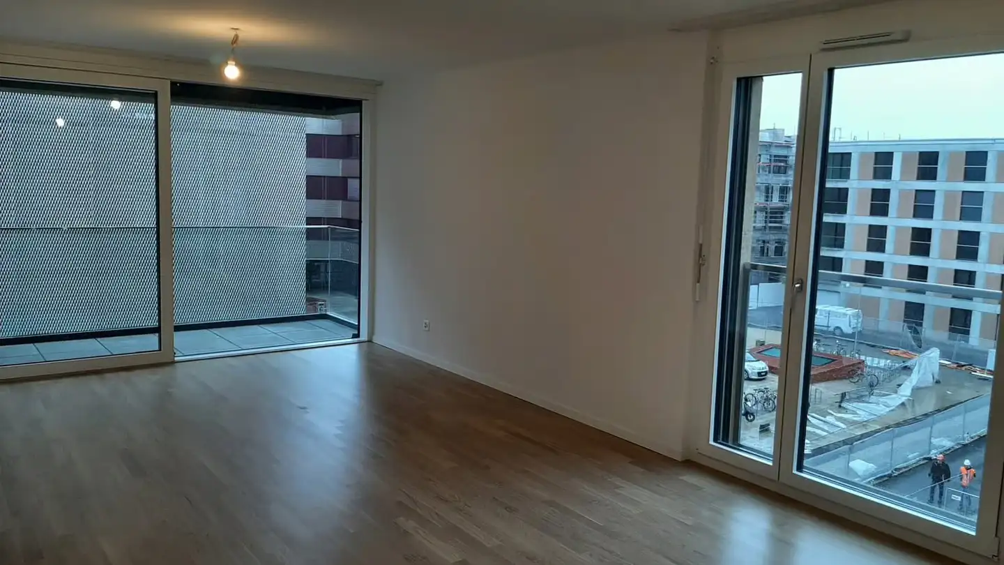 Appartement à louer - Rue De La Gare De Triage, 1020 Renens VD - Photo 2