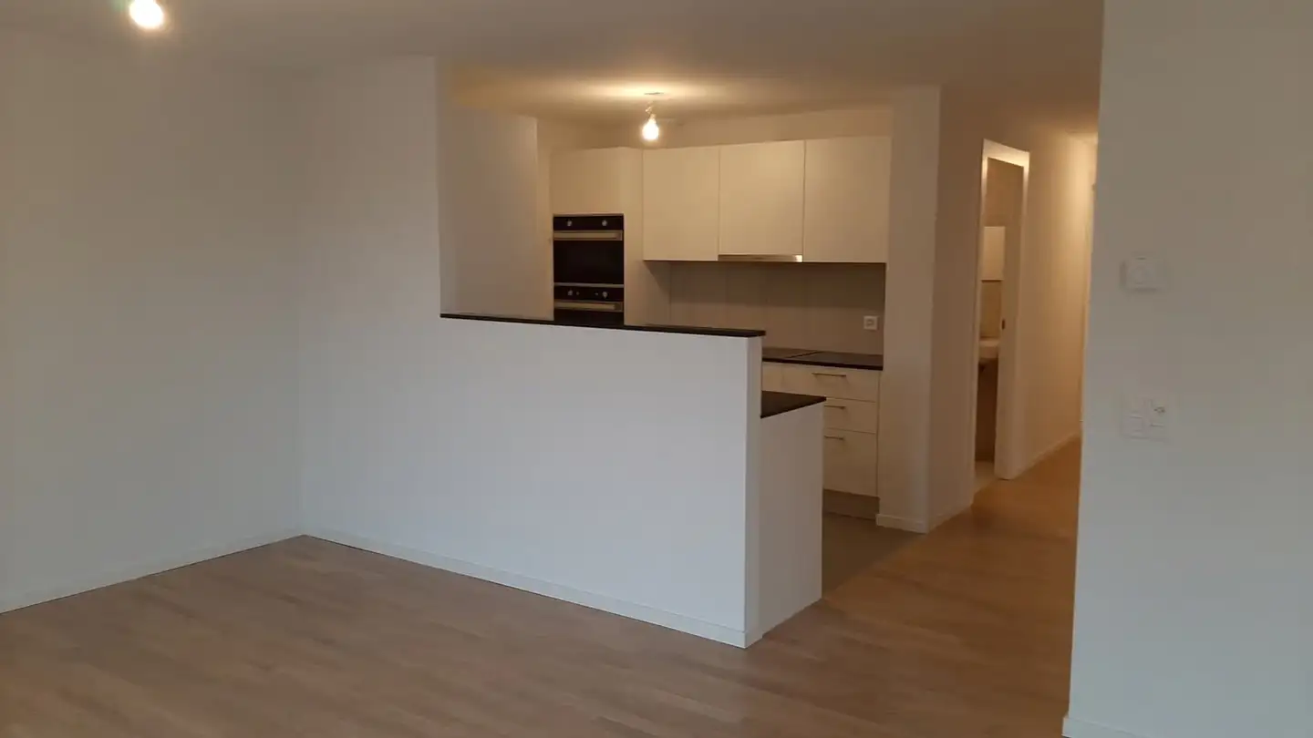 Appartement à louer - Rue De La Gare De Triage, 1020 Renens VD - Photo 3