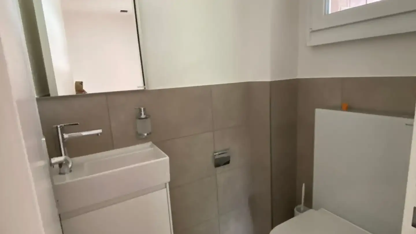 Maison en terrasse à louer - Goldbrunnenstrasse 20, 4410 Liestal - Photo 2