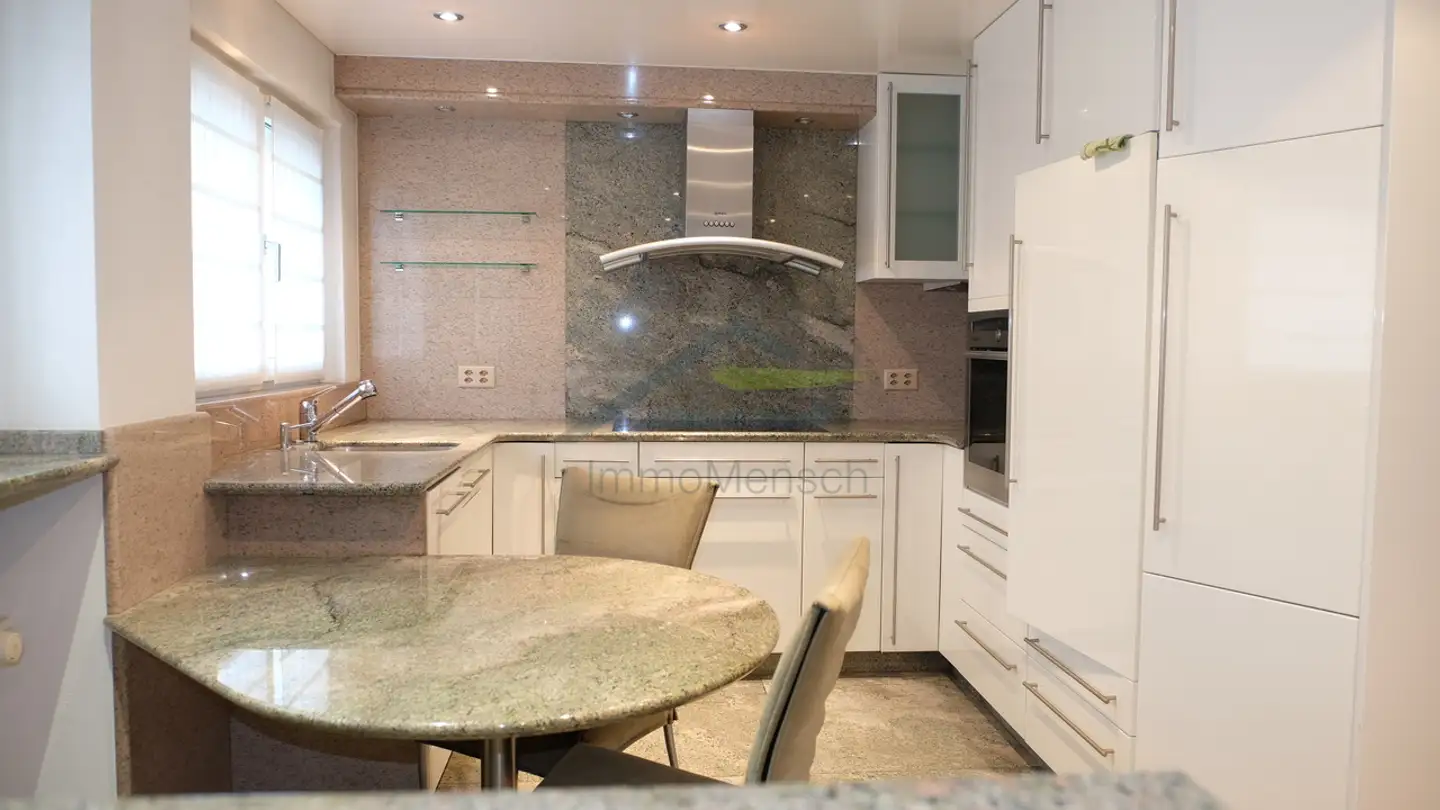 Stepped house for sale - Hohe Winde-Strasse 6, 4153 Reinach BL - Photo 2