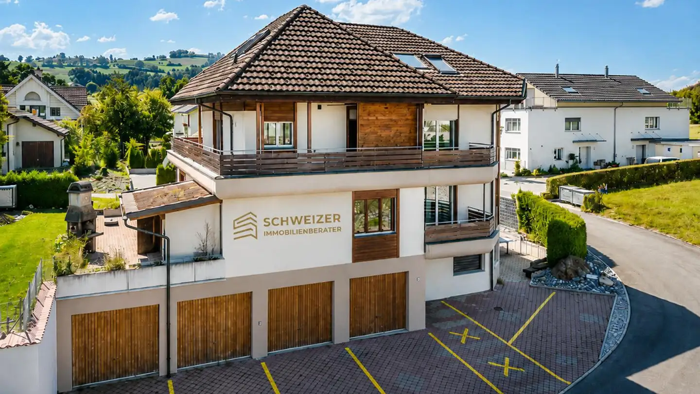 Residential building for sale - 6208 Oberkirch LU