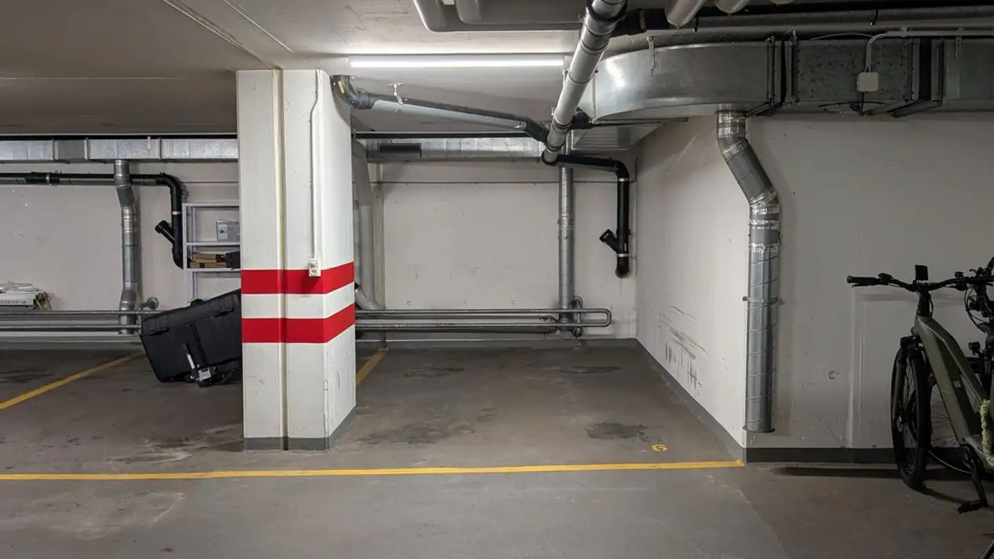 Garage singolo in affitto - Waidstrasse 4, 8037 Zürich