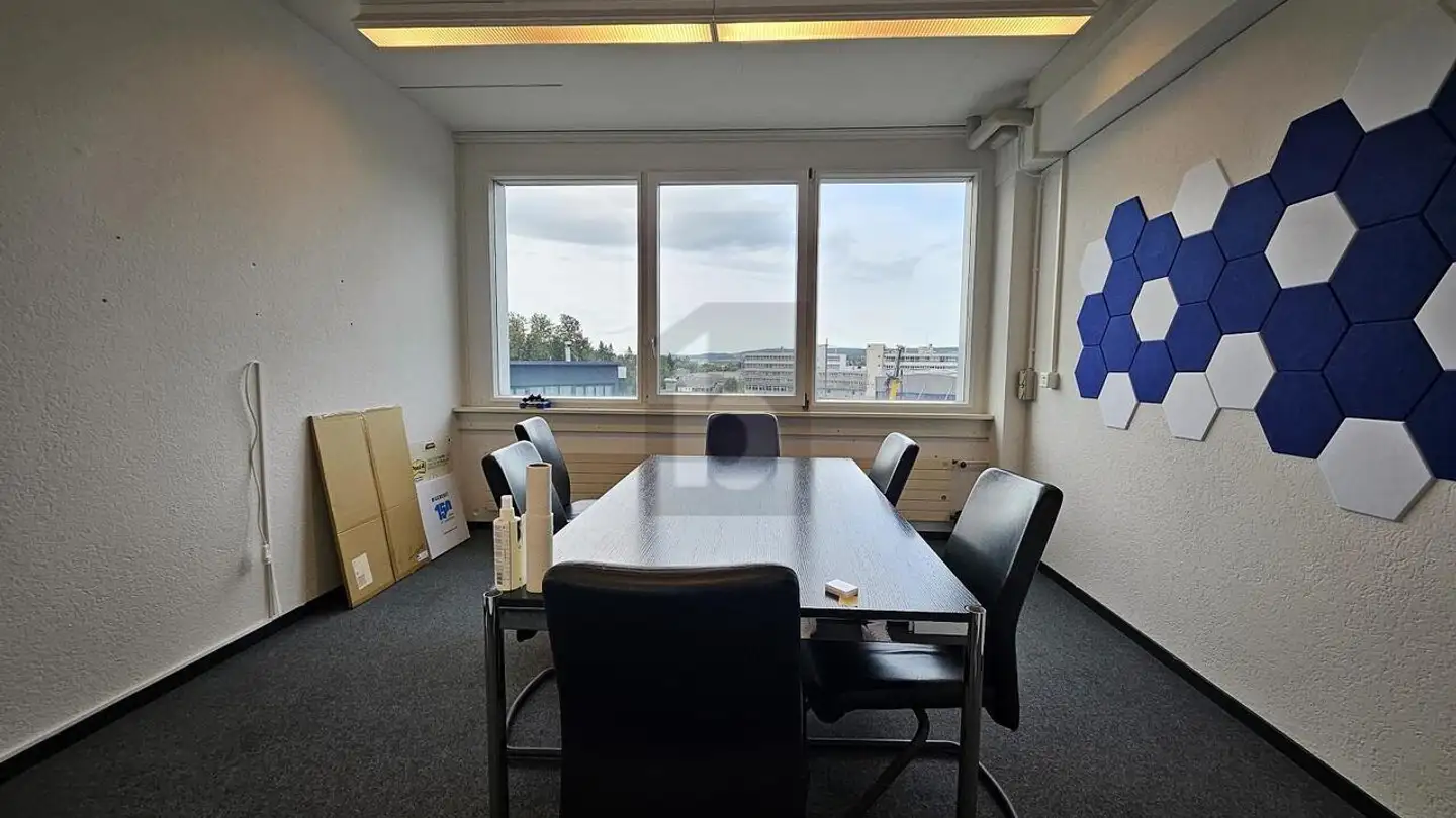 Office space for rent - 8152 Glattbrugg