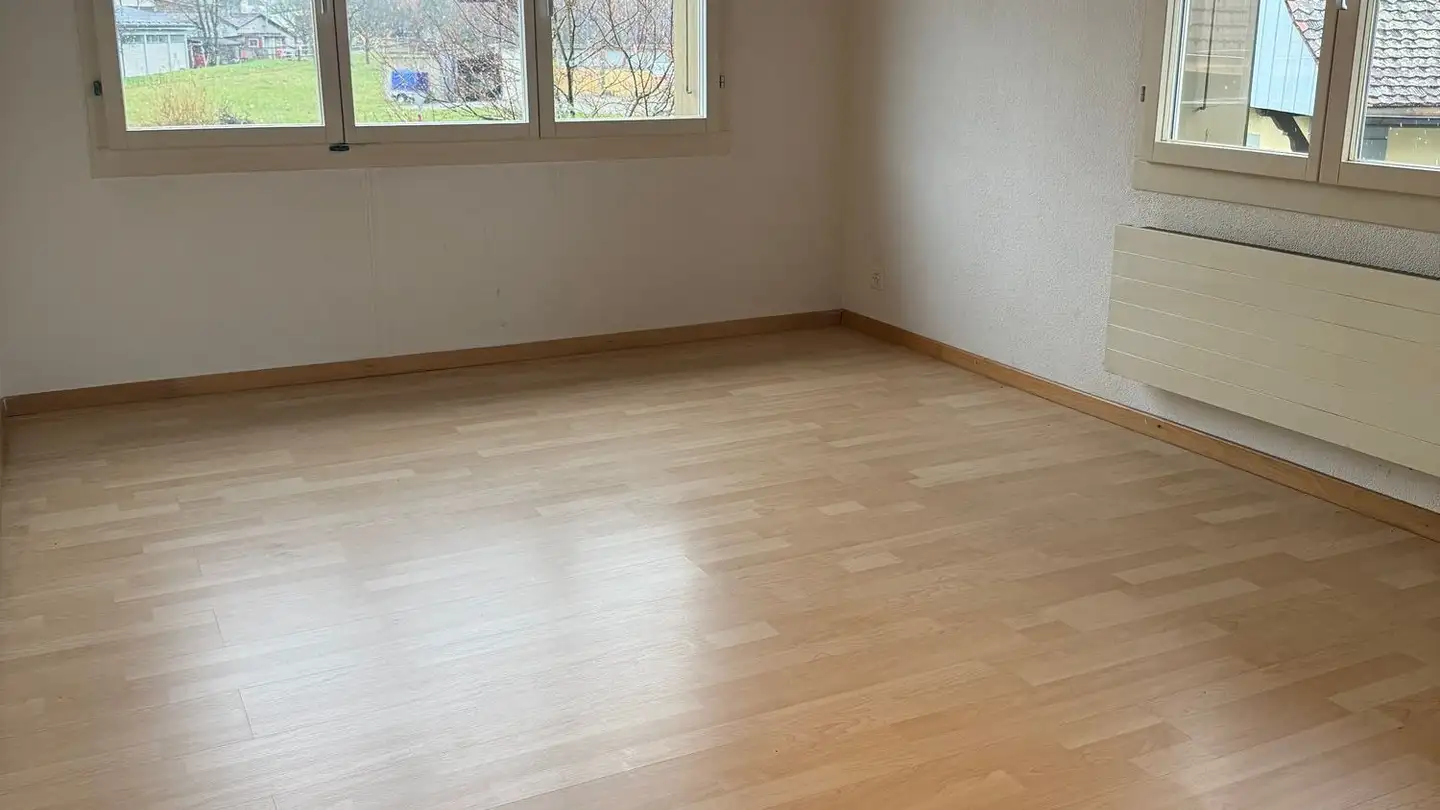 Appartement à louer - Musterplatz 1, 3665 Wattenwil - Photo 4