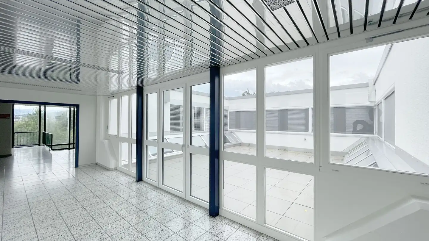 Spazio ufficio in affitto - Stampfstrasse, 8645 Jona - Photo 2