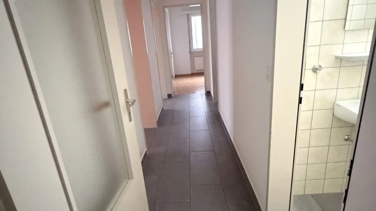 Appartement à louer - Via Serafino Balestra 34b, 6600 Locarno - Photo 3