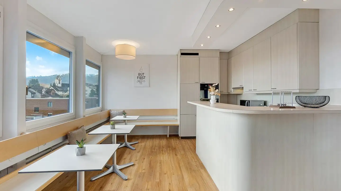 Bureau à louer - Gewerbestrasse 12a, 8132 Egg b. Zürich - Photo 2