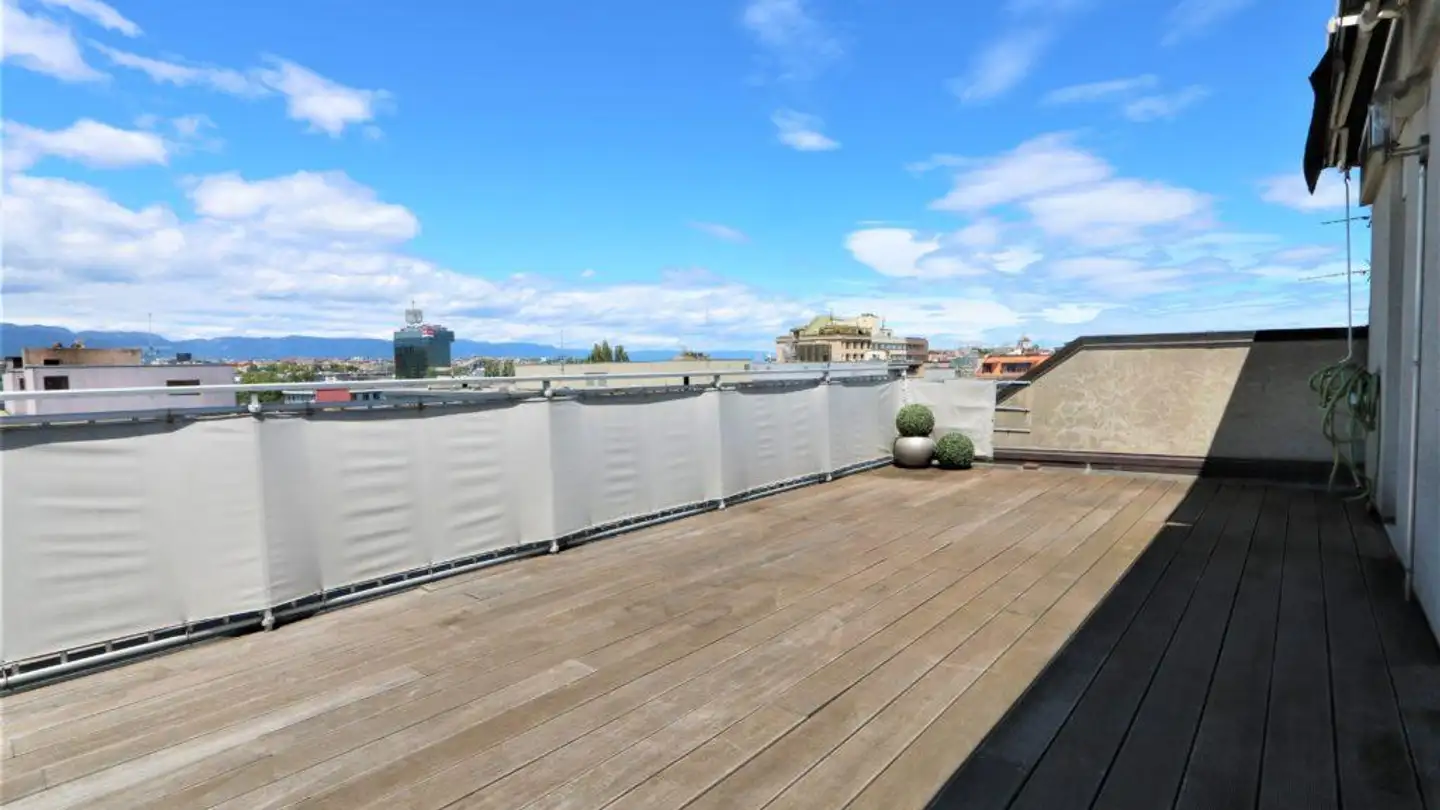 Apartment for rent - 1227 Les Acacias - Photo 2