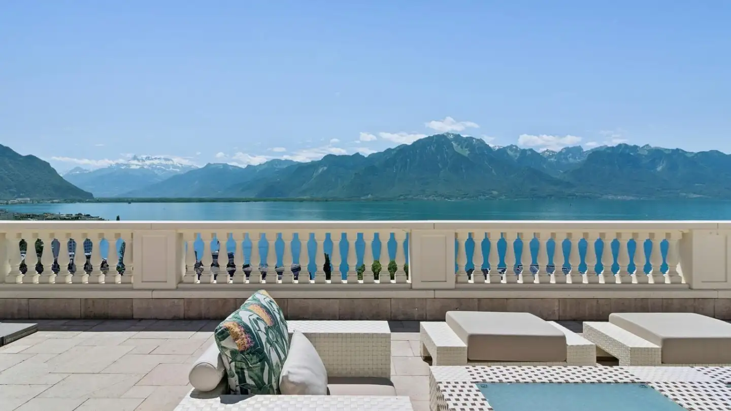 Penthouse for sale - 1820 Montreux