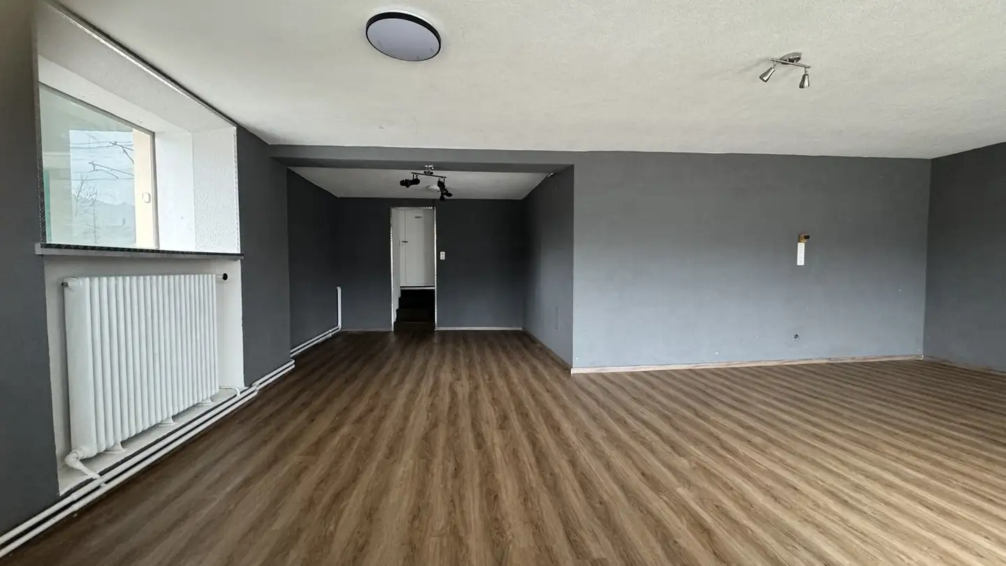 Commercial à louer - Wynentalstrasse 28, 5723 Teufenthal AG