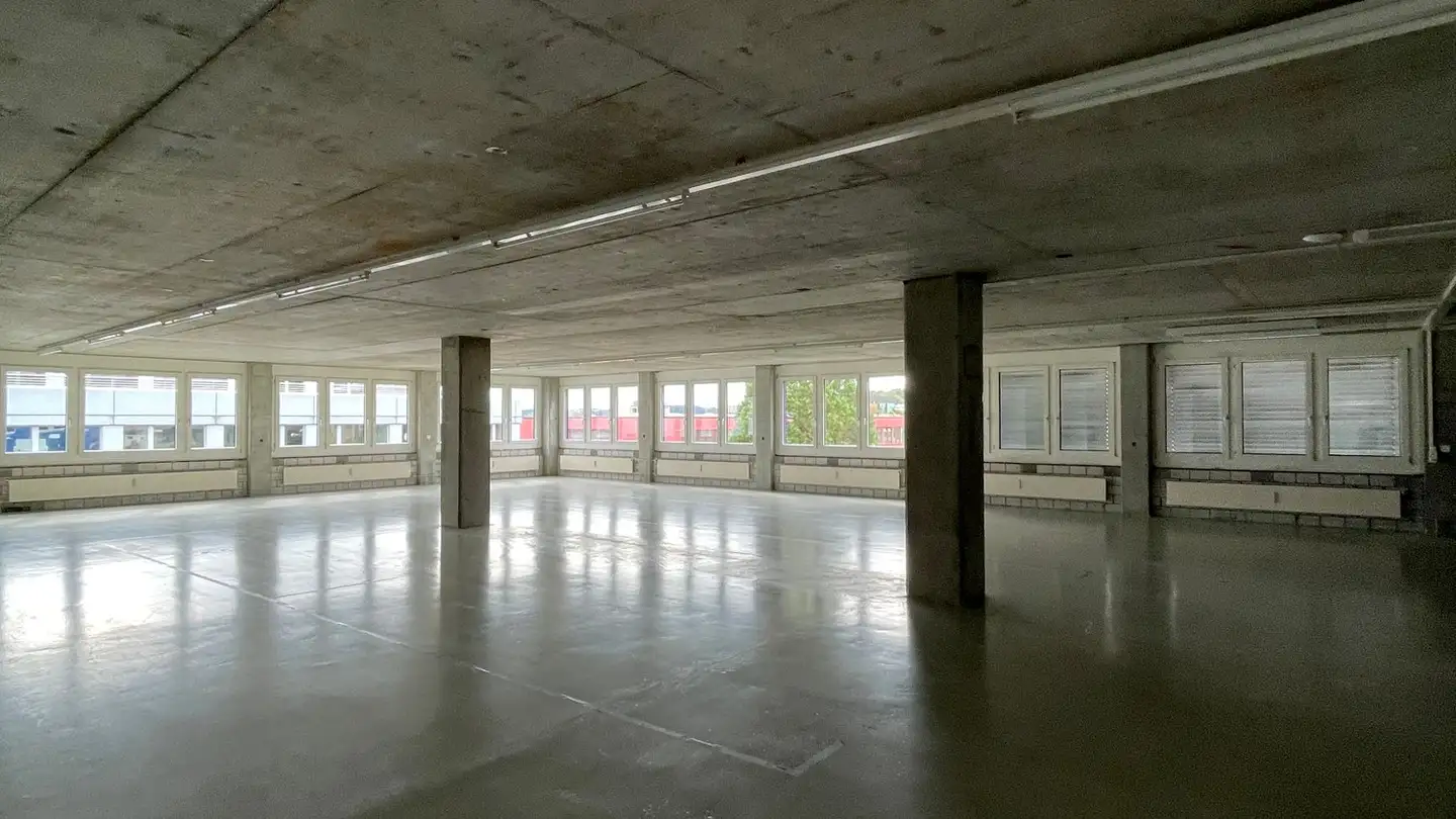 Spazio di archiviazione in affitto - Bösch 65, 6331 Hünenberg - Photo 2