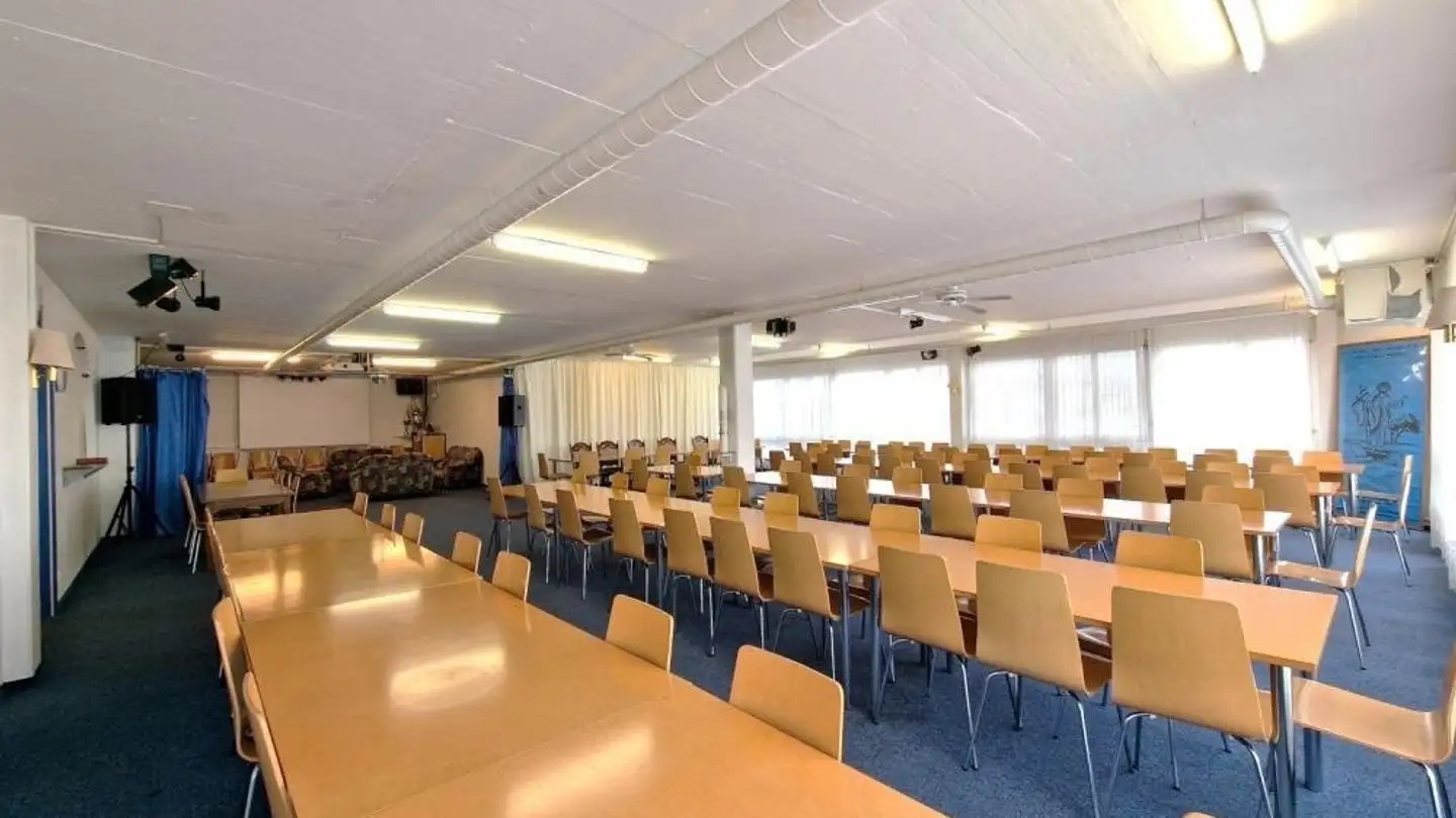 Commerciale in affitto - Glarnerstrasse 88, 8854 Siebnen - Photo 2