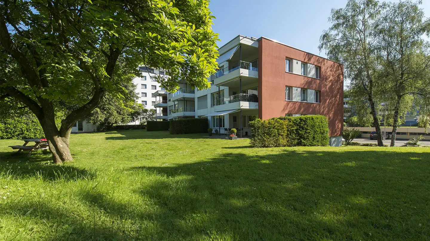 Place de parking souterraine à louer - Bächlerstrasse 38, 8802 Kilchberg ZH