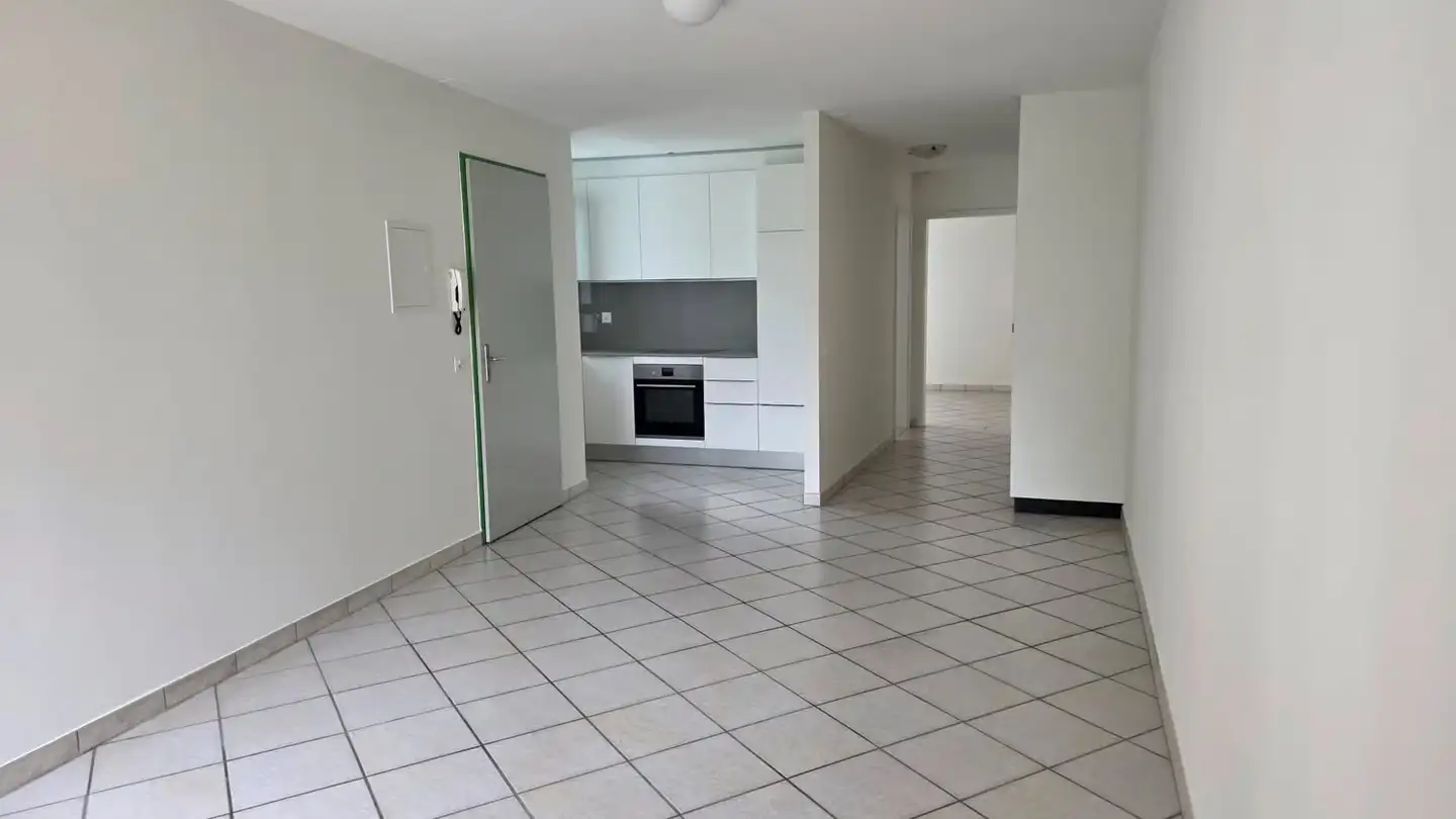 Apartment for rent - 6600 Muralto - Photo 3