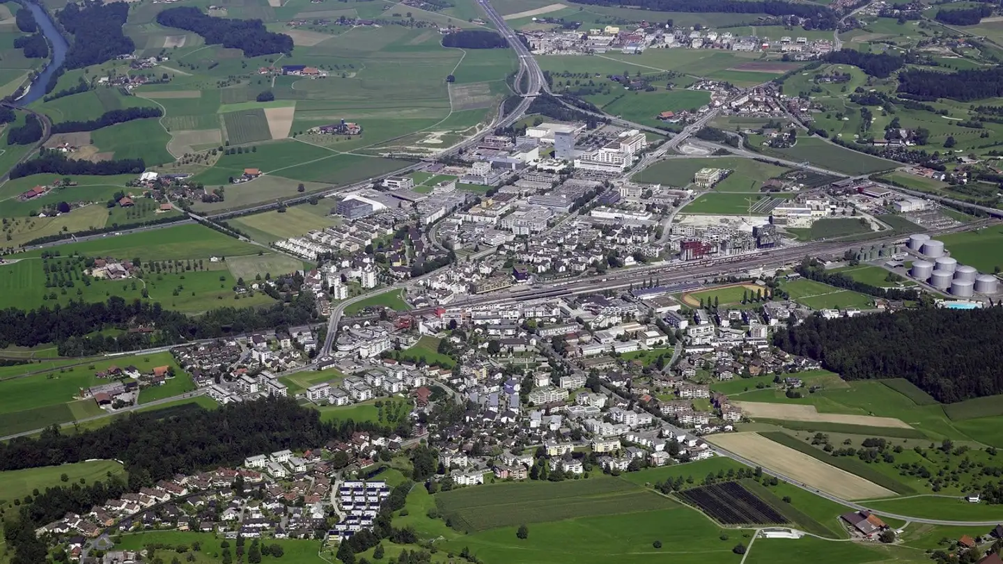 Bureau à louer - 6343 Rotkreuz