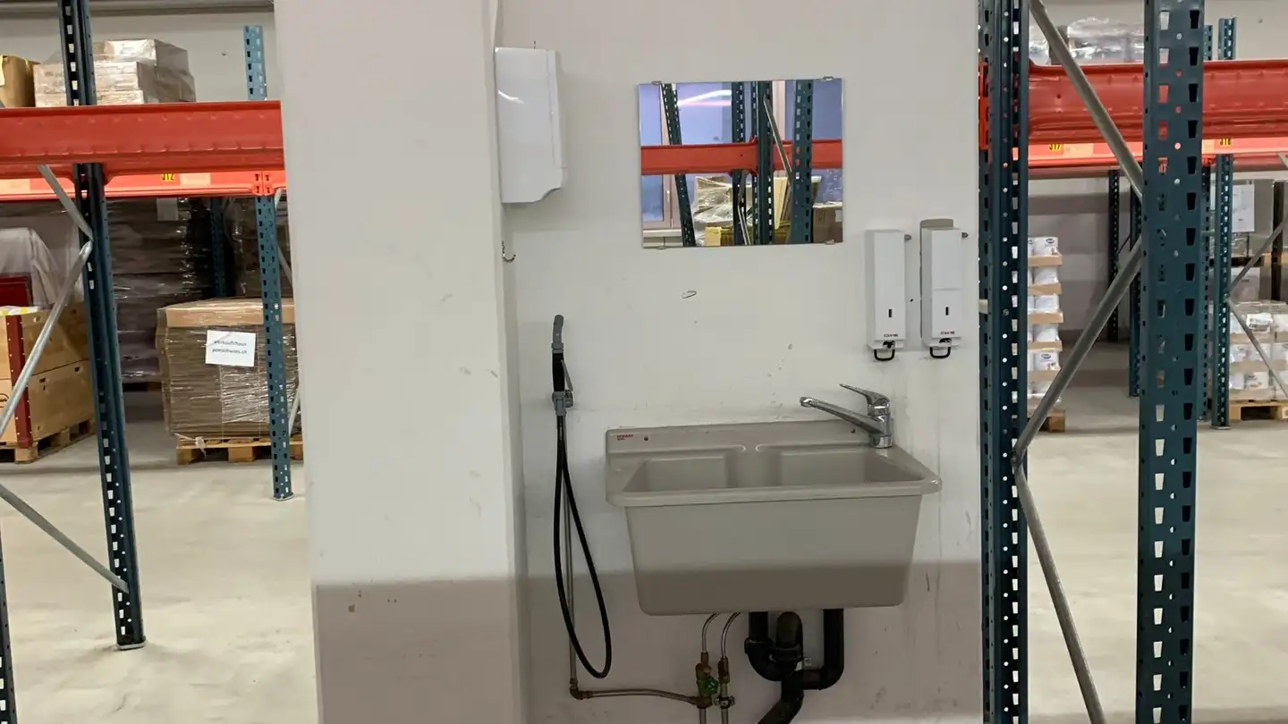 Commerciale in affitto - Rudolf-Maag-Strasse 5, 8157 Dielsdorf - Foto 4